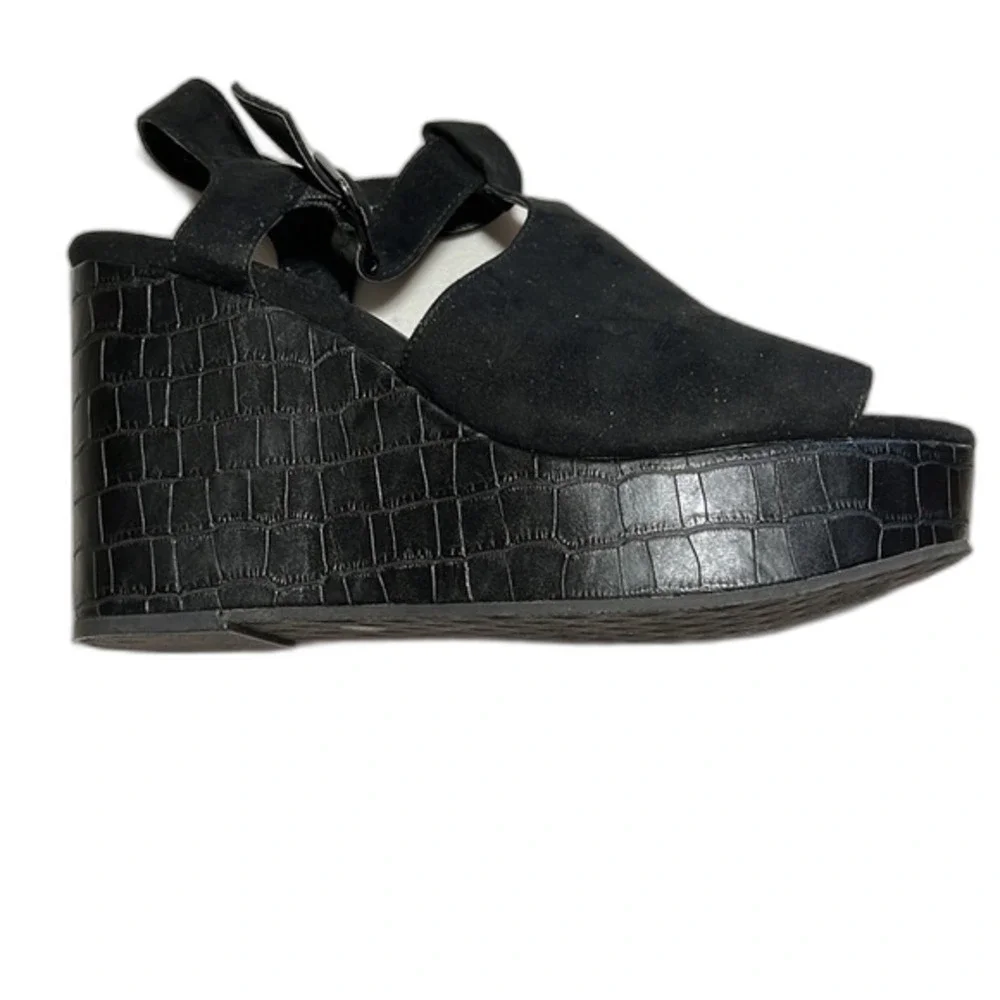 BC Footwear Here We Go Black Wedge Sandals Size 9